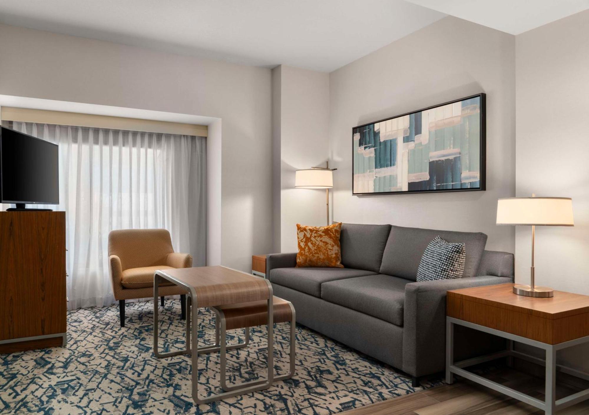 Homewood Suites By Hilton Boston Brookline-Longwood Medical Exterior photo